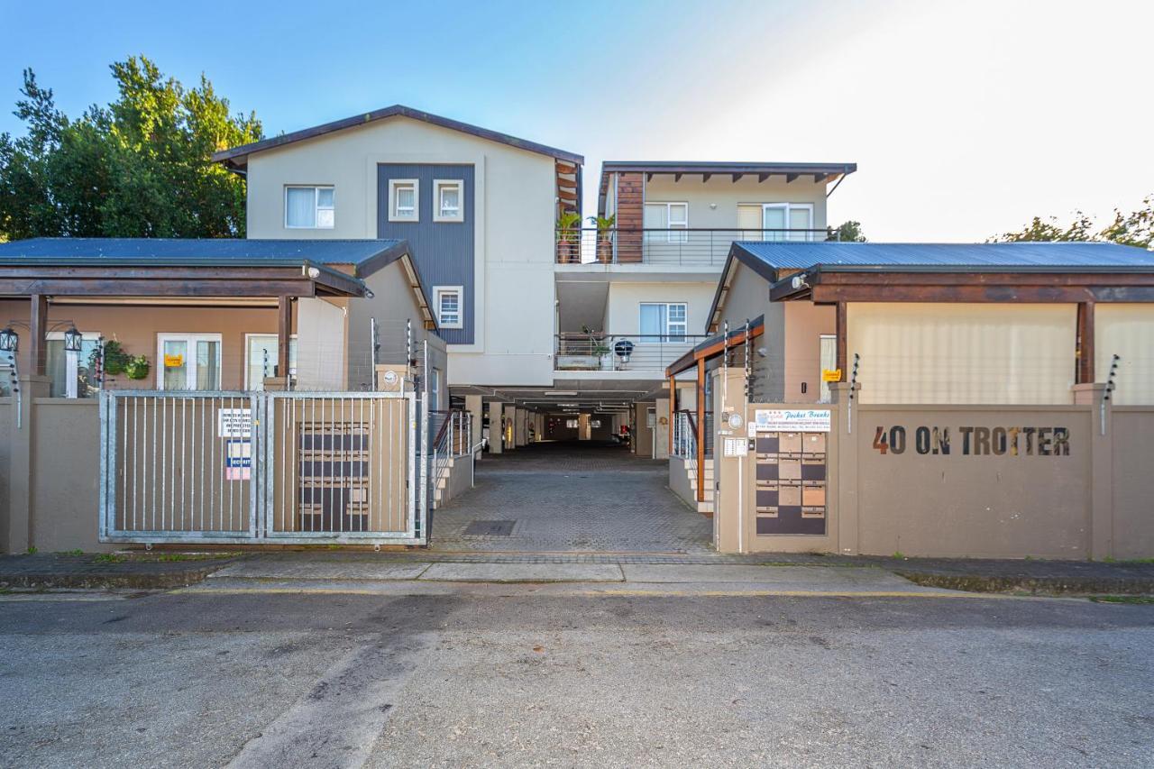 Stunning Knysna Central Apartment Екстер'єр фото